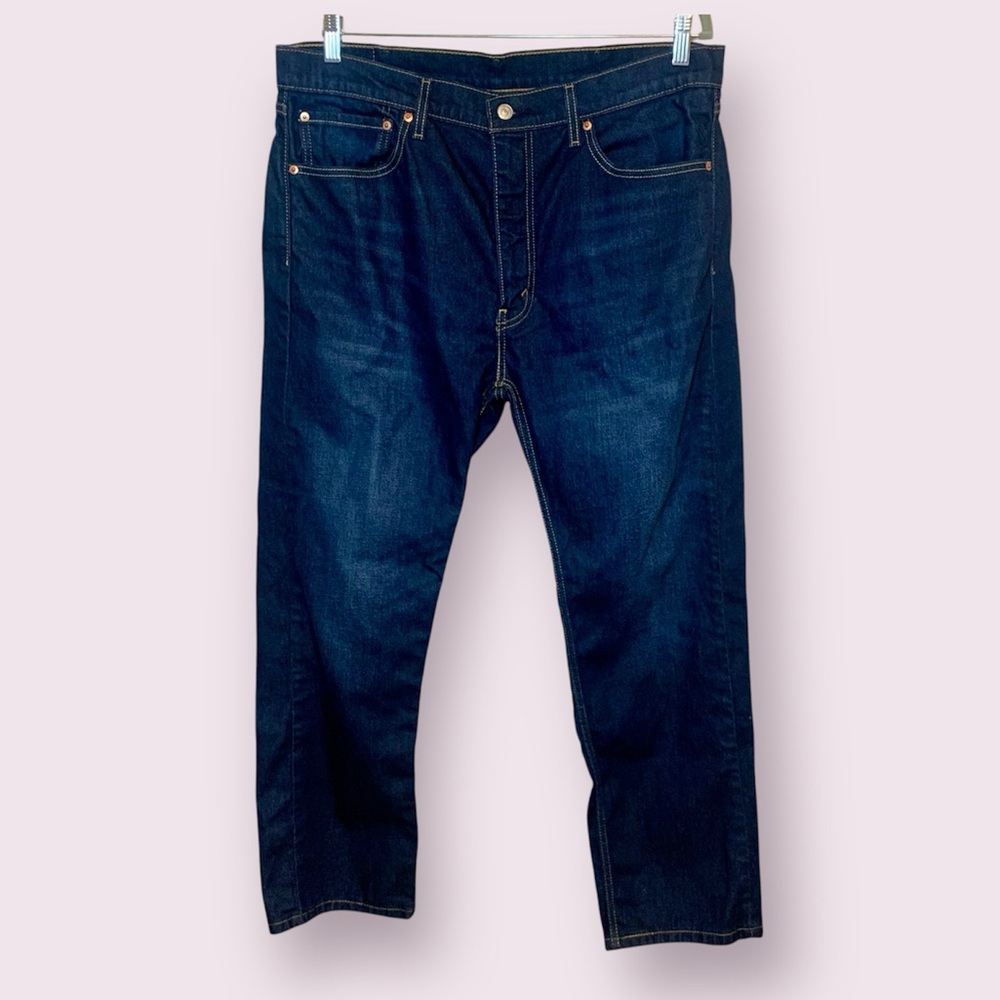 Men’s Levi’s 505 Dark Wash Jeans Straight Leg Size W 38 L 30